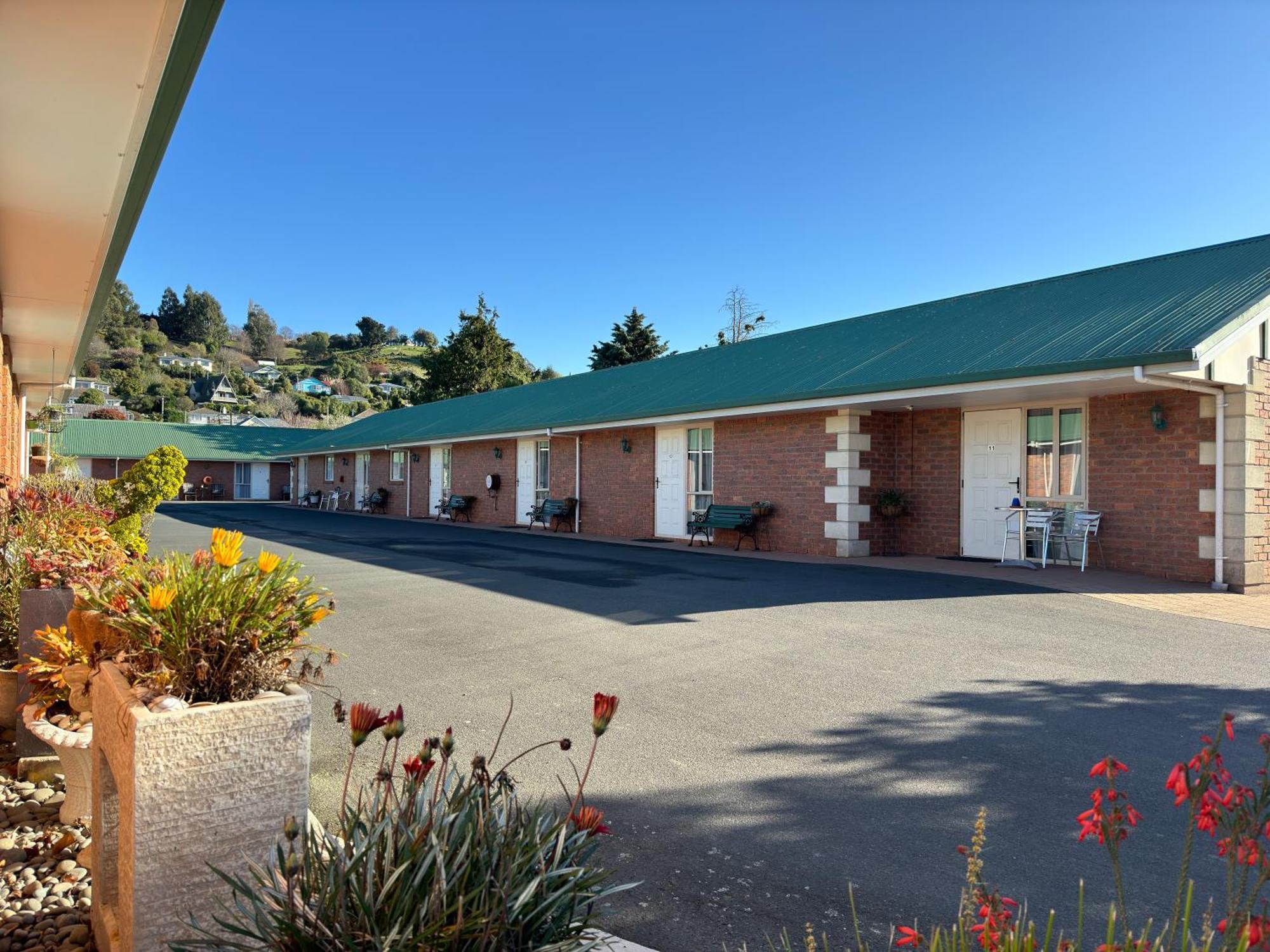 Asure Ambassador Motor Lodge Oamaru Eksteriør billede